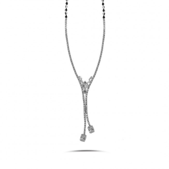 QUEEN V Baguette Diamond Necklace 2ct